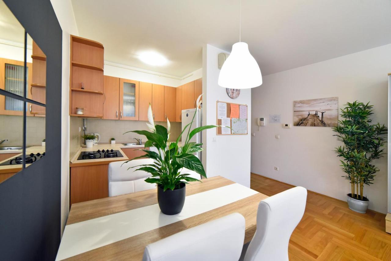 Apartment Stadium Загреб Екстериор снимка