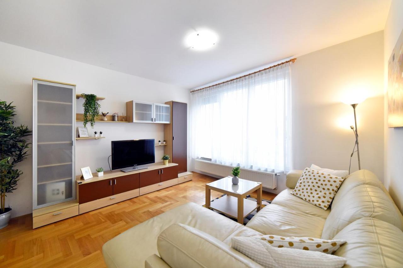 Apartment Stadium Загреб Екстериор снимка