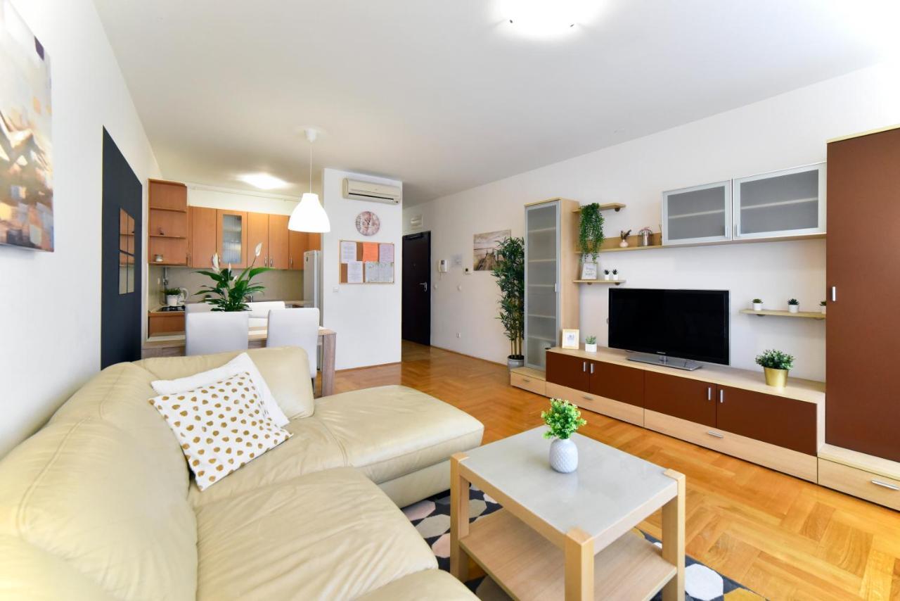 Apartment Stadium Загреб Екстериор снимка