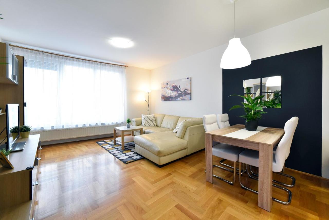 Apartment Stadium Загреб Екстериор снимка